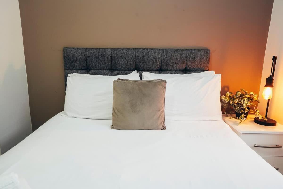 1Br City Centre Apt, Self Check In, Wifi, By Derbnb Sheffield Extérieur photo