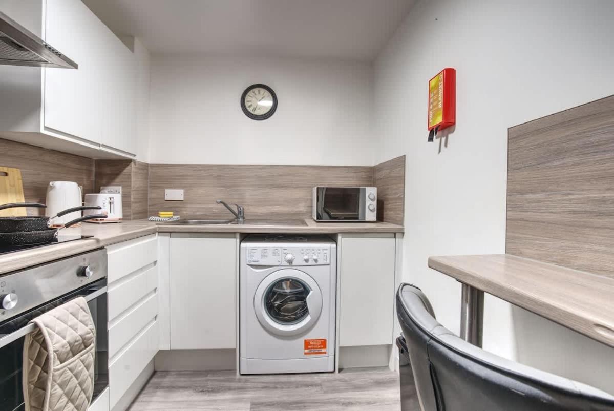 1Br City Centre Apt, Self Check In, Wifi, By Derbnb Sheffield Extérieur photo